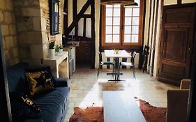 Appartement Dans Immeuble 15 Eme Siecles Vieux Tours